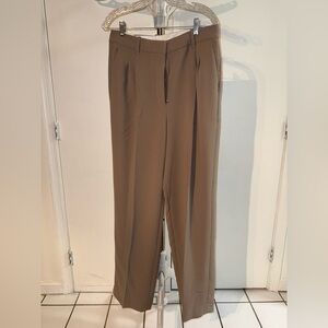 Aritizia Effortless Pant Size 12, Tall Nomad Taupe